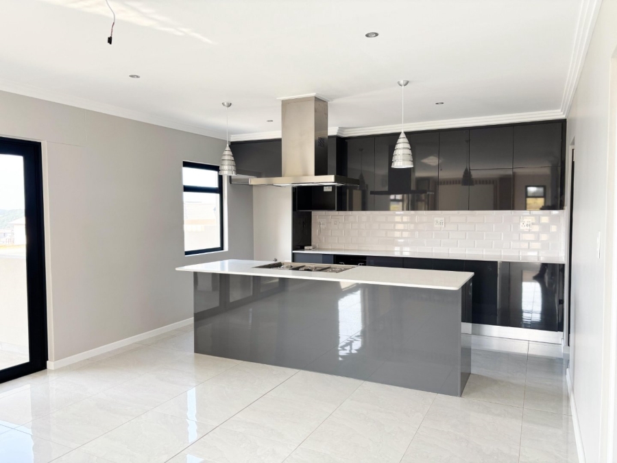 4 Bedroom Property for Sale in Kidds Beach Eastern Cape